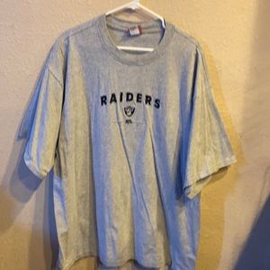 NFL Raiders Short sleeve tee-shirt 2XL in good condition